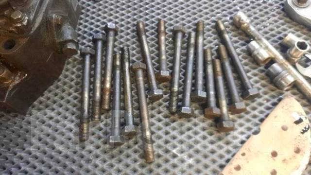 Болт гбц Мтз Беларус Мтз-82 2009 2401002047 82.1 купить в Москве по ...