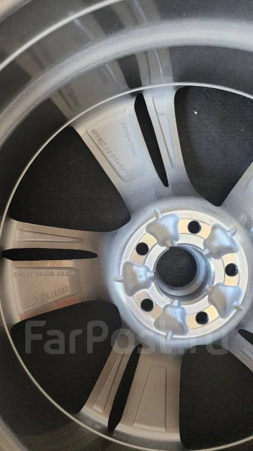 Fabulous Genesis. 8.5x20", 5x114.3, ET47 ����