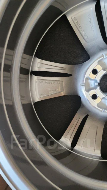 Fabulous Genesis. 8.5x20", 5x114.3, ET47 ����