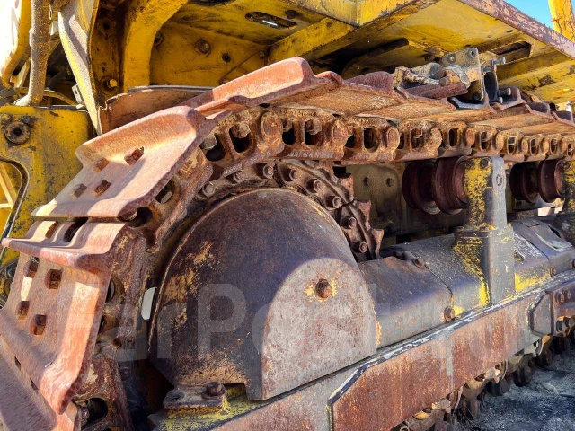 Komatsu D65E ����