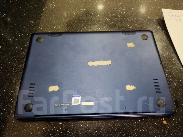 Asus ZenBook. 13.3", 2,2����, ��� 4 ��, ���� 256���, WiFi: 1, Bluetooth: 1, ����������� �� 7��. ����