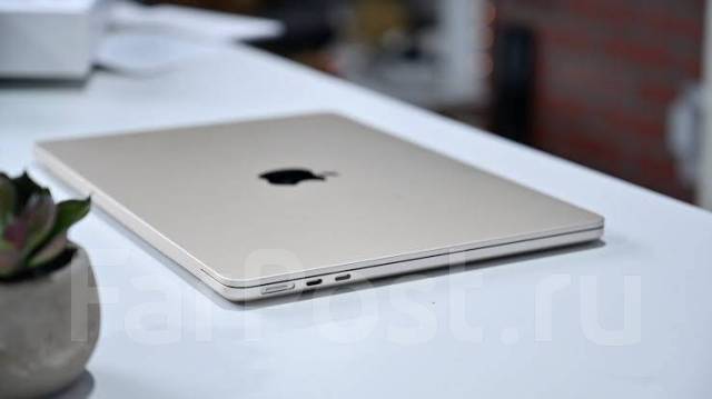 MacBook Air 2022 8/256 Gb Новый - Ноутбуки во Владивостоке