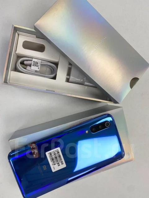 Xiaomi Mi9. �/�, 128 ��, �����, 3G, 4G LTE, NFC ����