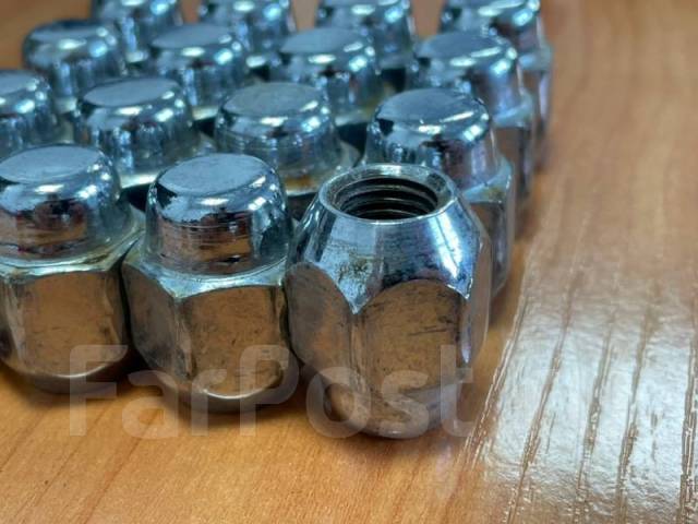 Гайки колесные Toyota, б/у, в наличии. Цена: 1 200₽ во Владивостоке