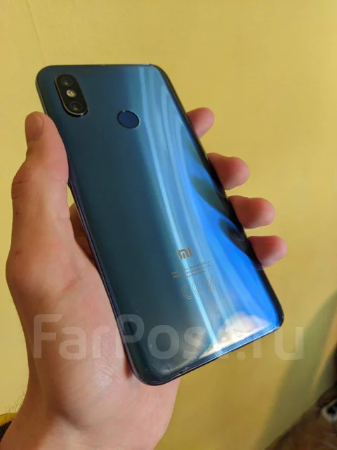 Xiaomi Mi8. �/�, 64 ��, �����, 3G, 4G LTE, 5G, Dual-SIM, NFC ����