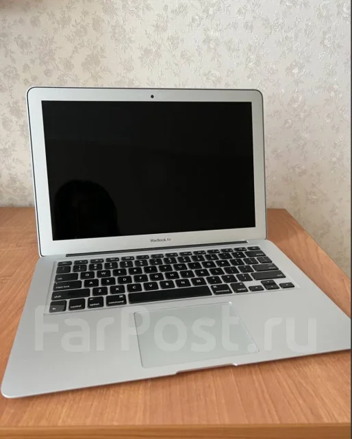 Apple MacBook Air 13 2017 Mid. 13", 180����, ��� 8 ��, ���� 128���, WiFi: 1, Bluetooth: 1, ����������� �� 7��. ����