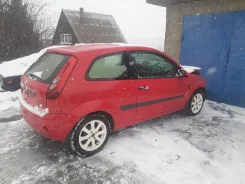 Ford Fiesta ����