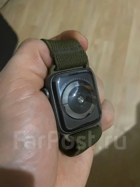 Apple Watch Series 4. GPS, NFC, IP67, IP68 ����