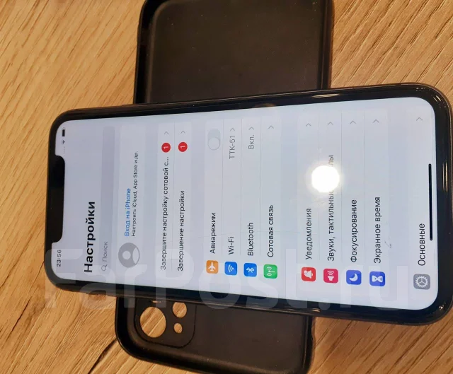 Apple iPhone 11. �/�, 64 ��, �������, 3G, 4G LTE, NFC ����