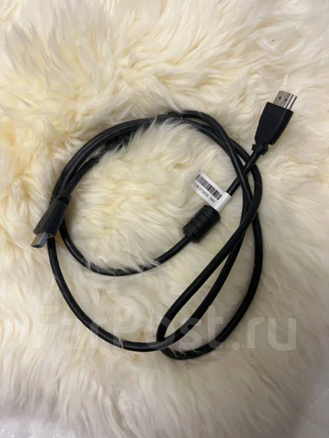 Samsung. 24", ���������� �� (LCD, LED, QLED) ����