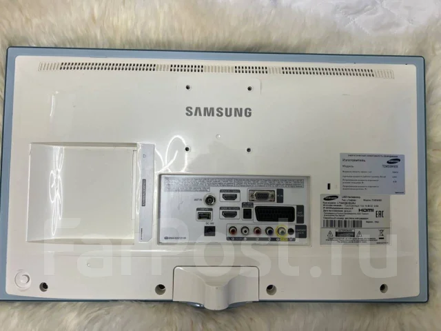 Samsung. 24", ���������� �� (LCD, LED, QLED) ����