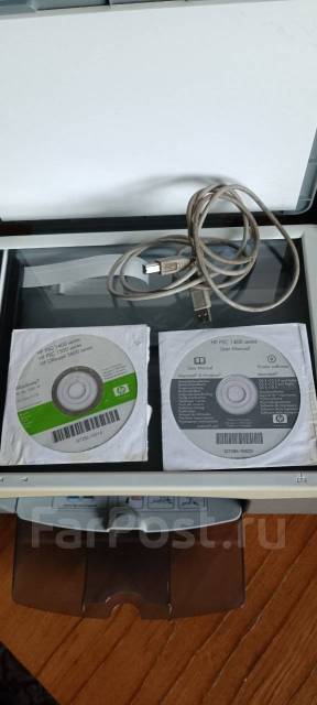 Принтер HP старенький продам на запчасти - Печатная техника в Артеме