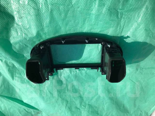 Рамка монитора магнитолы купить в Хабаровске по цене: 500₽ — частное ...