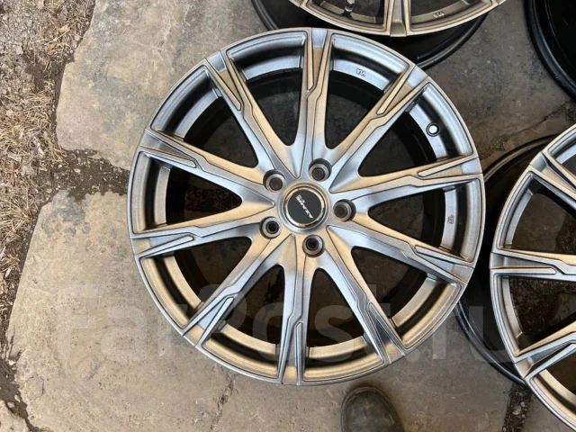 Topy Azane. 8.0x18", 5x114.3, ET42, �� 73,1���. ����