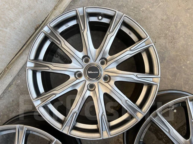 Topy Azane. 8.0x18", 5x114.3, ET42, �� 73,1���. ����