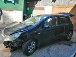 Opel Corsa. WOL05DL6874415586 ����