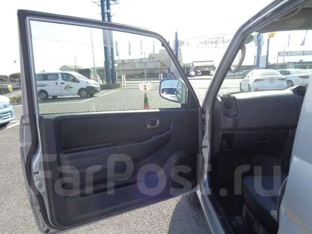 Nissan Kix. ��������, 4wd, 0.7 (64��.�.), ������, �/�. ��� ����� �� ������������ ����