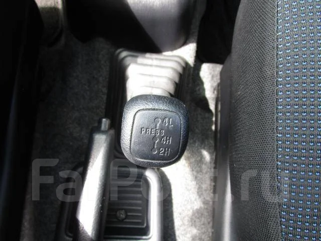 Nissan Kix. �������, 4wd, 0.7 (64��.�.), ������, �/�. ��� ����� �� ������������ ����