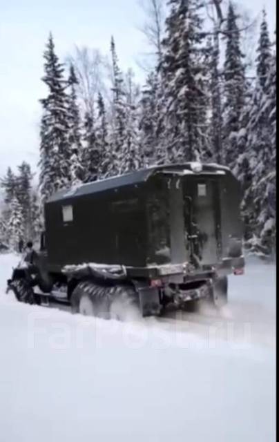 Гонку КАМАЗа и танка Т-90А по бездорожью показали на видео