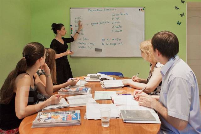 Учитель английского языка, работа в ООО "Дальневосточный Корпус ...