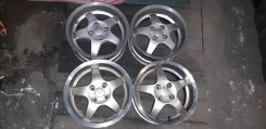 Lorber. 7.0x15", 4x100, ET33 ����