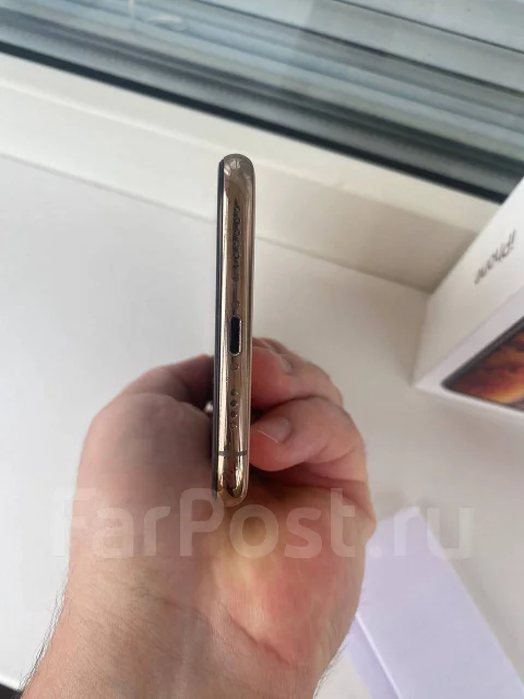 Apple iPhone Xs Max. �/�, 256 ��, �������, 4G LTE ����