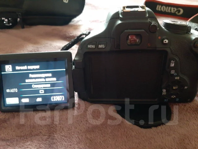 Canon EOS 600D ����