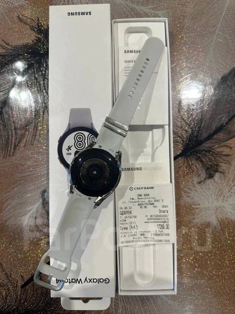 Samsung Galaxy Watch4. GPS, NFC, IP67, IP68 ����