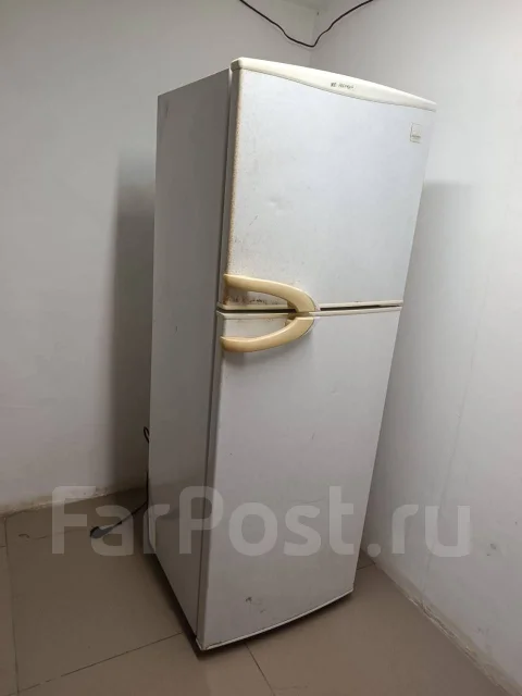 Daewoo холодильник двухкамерный