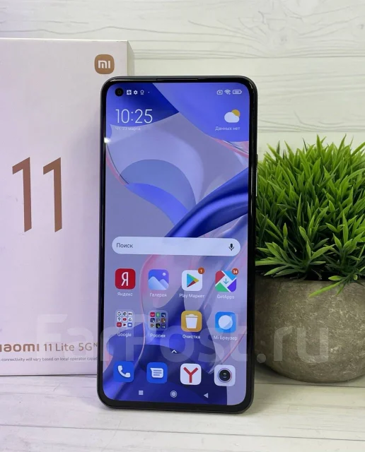 Xiaomi Mi 11 Lite. �/� ����