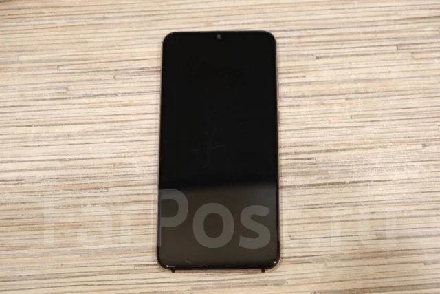 Xiaomi Mi9 SE. �/�, 128 ��, ������, 4G LTE, Dual-SIM, NFC ����