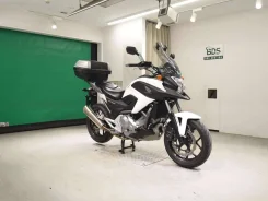 Honda NC 700XA. 700����. ��., ��������, ��� �������. ��� ����� �� ������������ ����