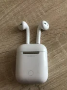 Apple AirPods ����