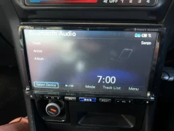 Clarion NX613 ����