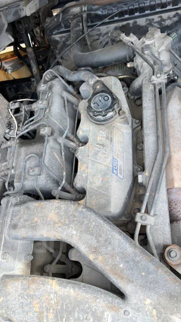 Hino ����