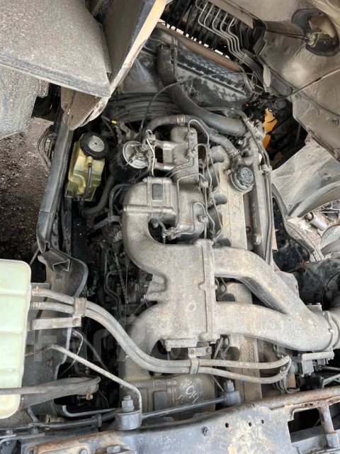 Hino ����