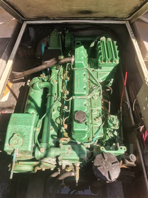 Yamaha FR-27. 1994 ���, ����� 8��., ��������� ������������, 200��.�., ������ ����