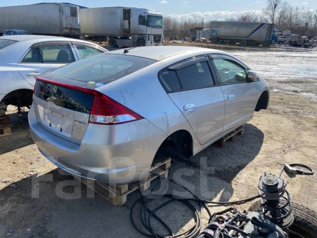 Honda Insight. ZE2, LDA ����