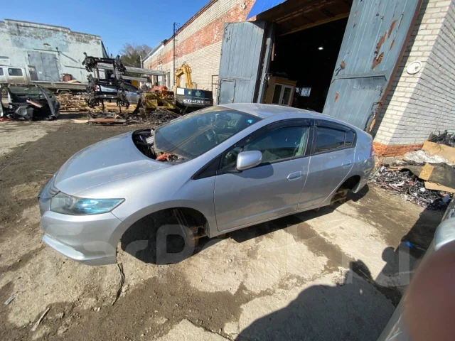 Honda Insight. ZE2, LDA ����