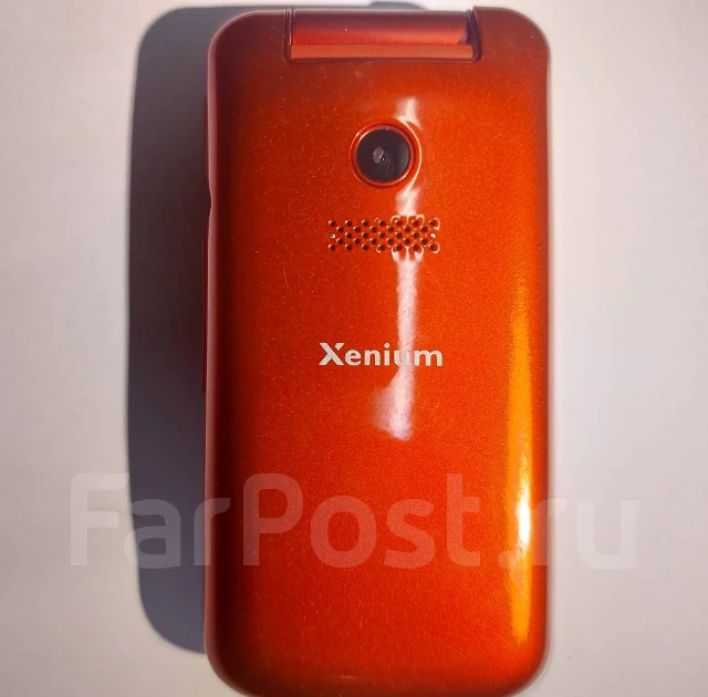 Philips Xenium E255. �/�, �� 8 ��, �������, 3G, Dual-SIM, ���������. ��� ����� �� ������������ ����