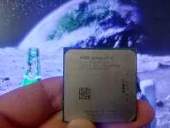 AMD Athlon X4 ����