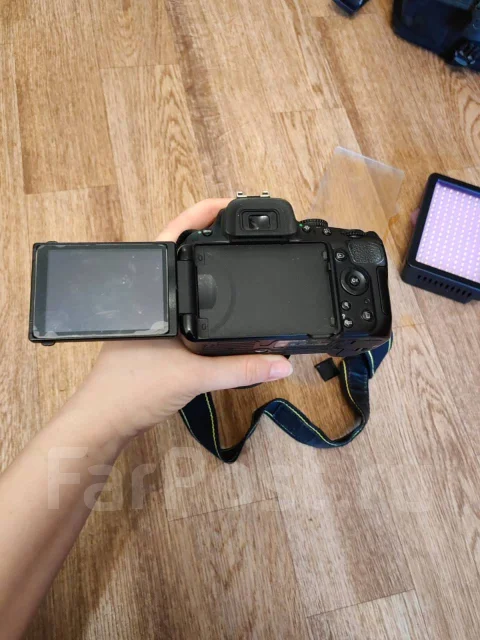 Nikon D5100 ����