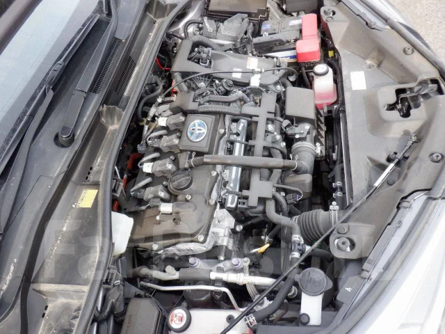 Toyota C-HR. ZYX10, 2ZRFX ����