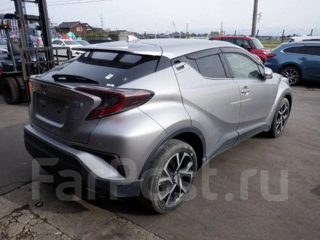 Toyota C-HR. ZYX10, 2ZRFX ����