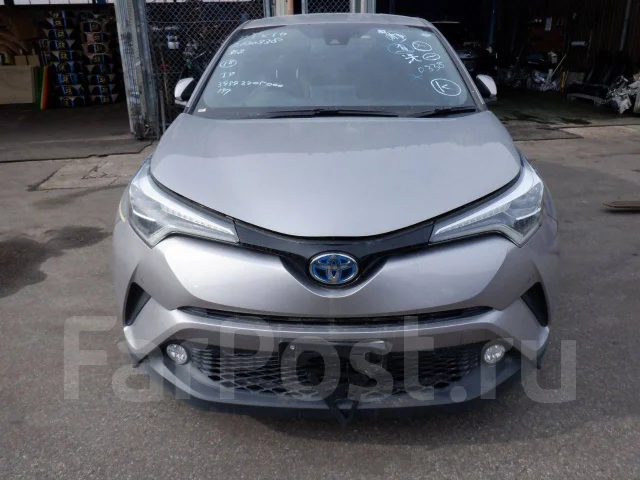 Toyota C-HR. ZYX10, 2ZRFX ����