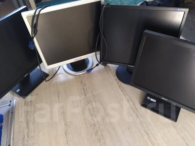Samsung. 19", ���������� �� (LCD, LED, QLED) ����