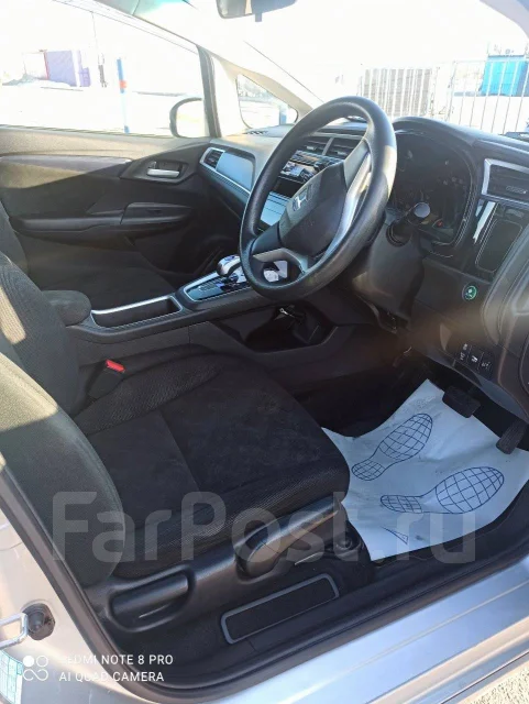 Honda Shuttle. �������, ��������, ������, 182 000����. �� ����