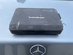 Rockford Fosgate ����