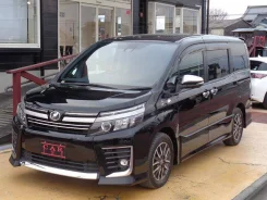 Toyota Voxy. ��������, ��������, 2.0 (152��.�.), ������, 80����. ��, �/�. ��� ����� �� ������������ ����