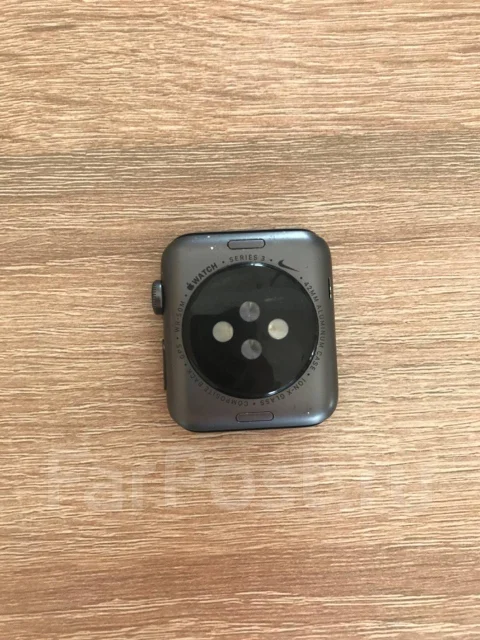Apple Watch Series 3. GPS ����